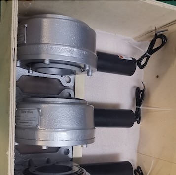Enclosed VE9 Vertical Slewing Drive