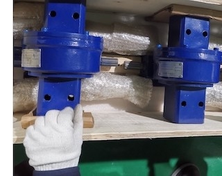 3 Inches Worm Gearbox With Motor For Heavy Load Solar Panel Tracking System