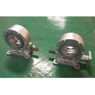 ISO9001 Vertical Slewing Drive Anti Errosion Coating Worm Drive Slew Ring