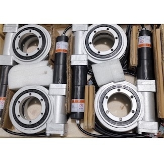 Hard Steel Hydraulic Slewing Drive For Flat Single Axis 7 Inches