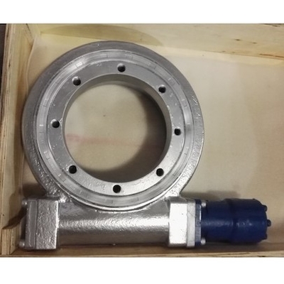 Forged Hydraulic Motor Vertical Slewing Drive SE7 Enclosed Housing